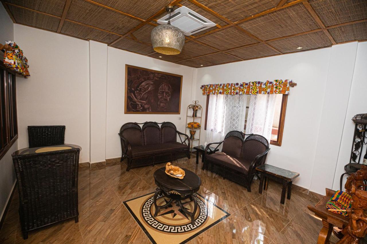 Ike'S Cultural Village Κούμασι Εξωτερικό φωτογραφία