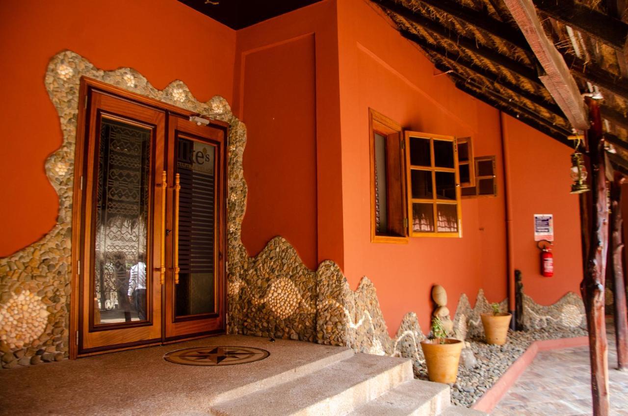 Ike'S Cultural Village Κούμασι Εξωτερικό φωτογραφία